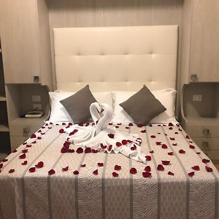 Hotel Jumbo Rimini Eksteriør bilde