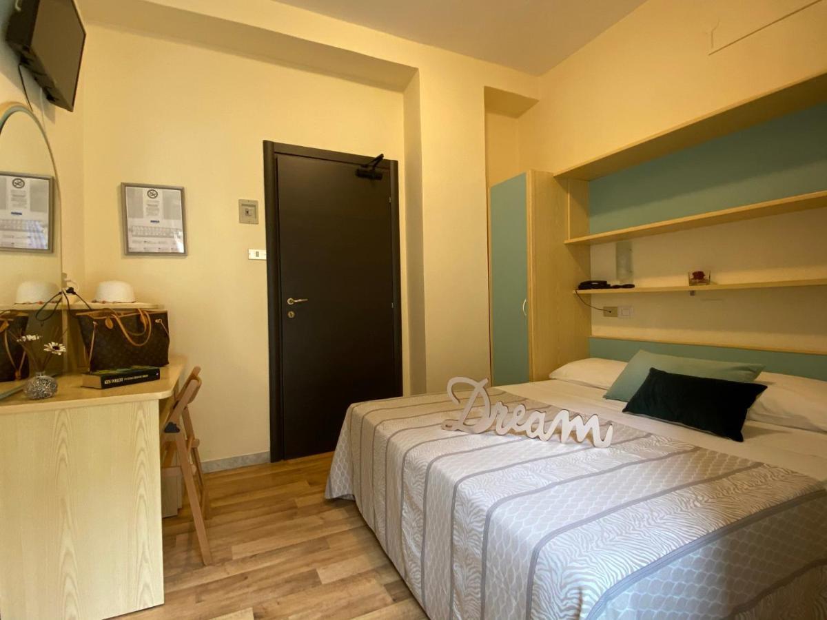 Hotel Jumbo Rimini Eksteriør bilde