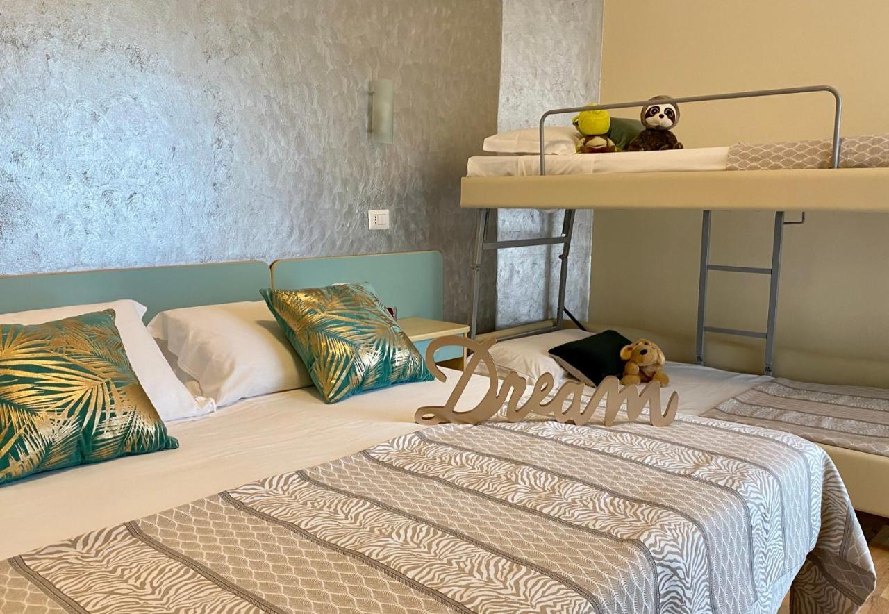 Hotel Jumbo Rimini Eksteriør bilde