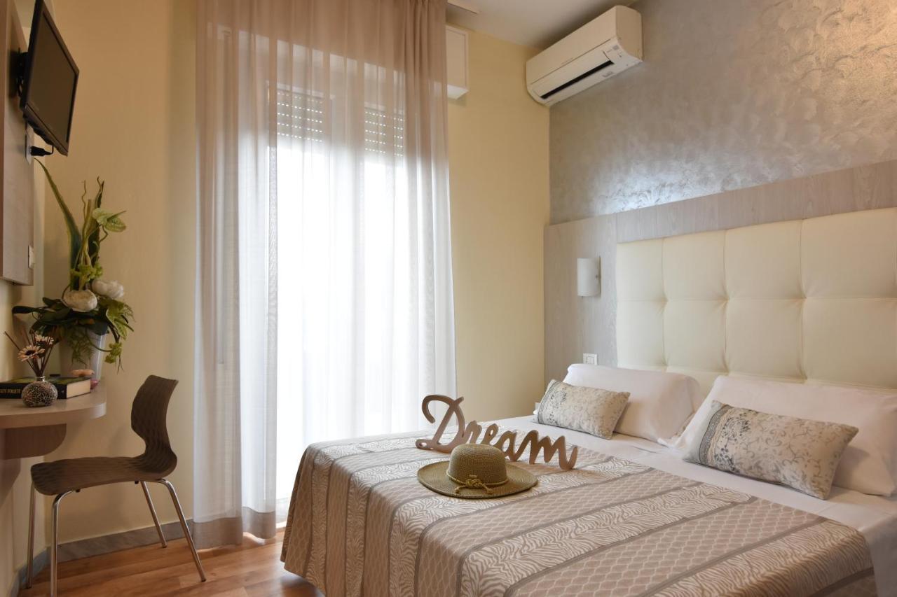 Hotel Jumbo Rimini Eksteriør bilde