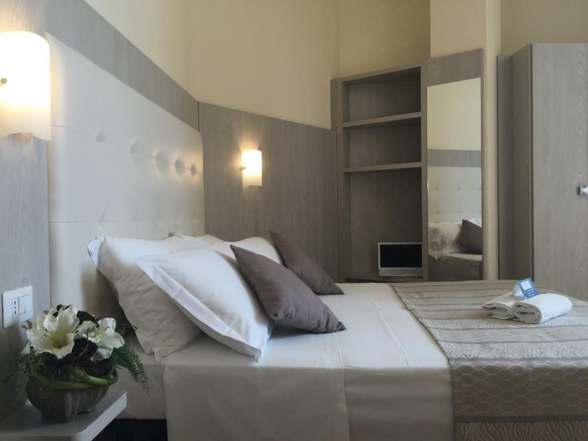 Hotel Jumbo Rimini Eksteriør bilde
