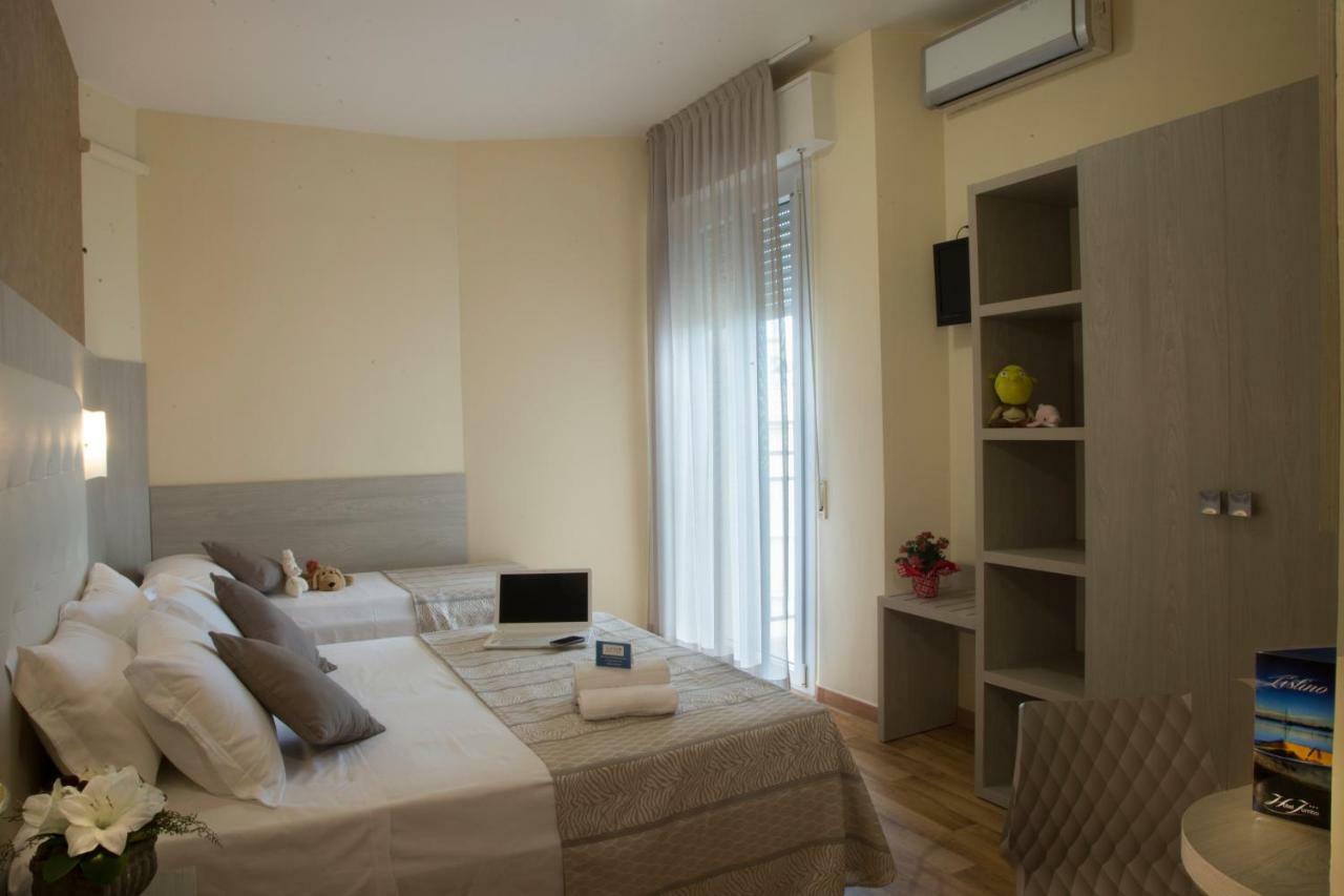 Hotel Jumbo Rimini Eksteriør bilde